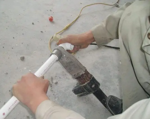 大化漏水维修电话